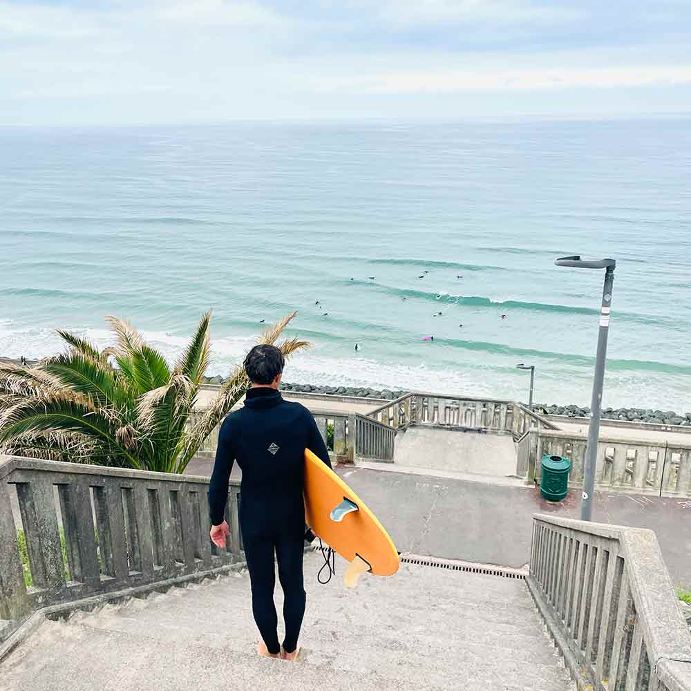 Surfboard rental Channel Islands mid twin in Biarritz